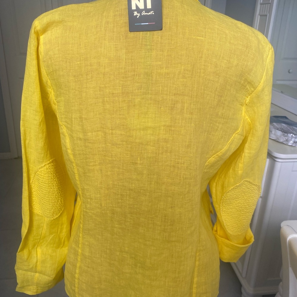 Two NT linen blazer by Amati, made in Italy. 100 linen. Green and yellow.